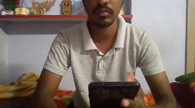 Snapshot of TeluguModda99 chatting on 4, 1, 2025 TeluguModda99 online show from 4, 1, 2025