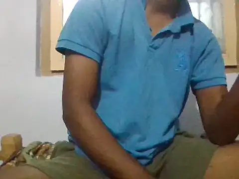 Snapshot of TeluguModda99 chatting on 5, 1, 2025 TeluguModda99 online show from 5, 1, 2025