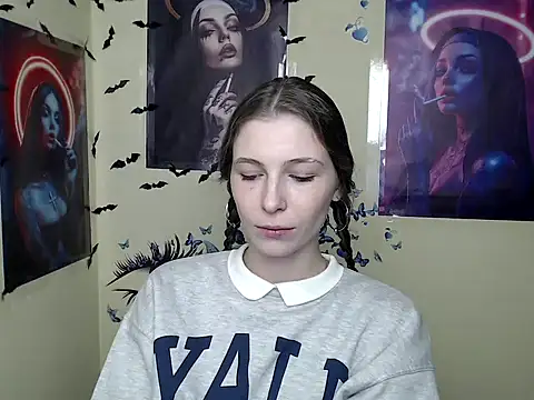 StrangerGi online show from 3, 3, 2025