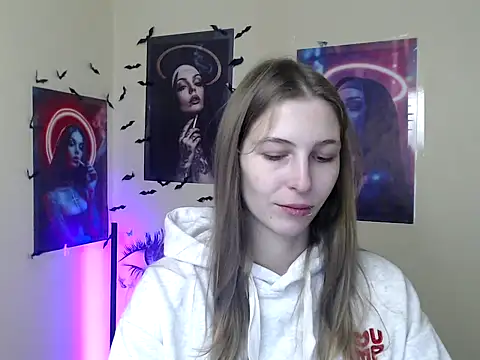 StrangerGi online show from 10, 11, 2025