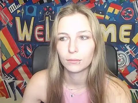 StrangerGi online show from 13, 7, 2026