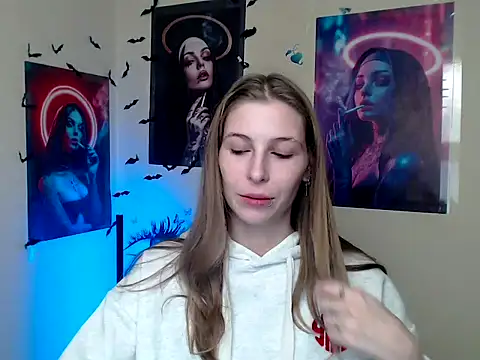 StrangerGi online show from 31, 10, 2025