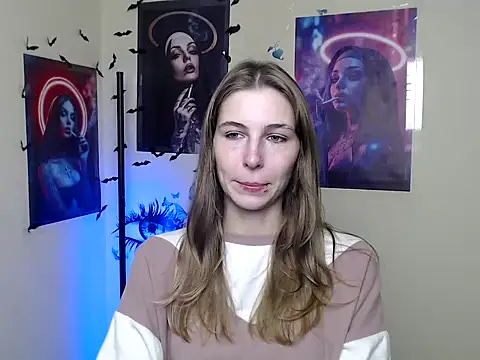 StrangerGi online show from 7, 10, 2025