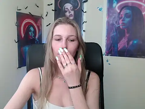 StrangerGi online show from 11, 5, 2026