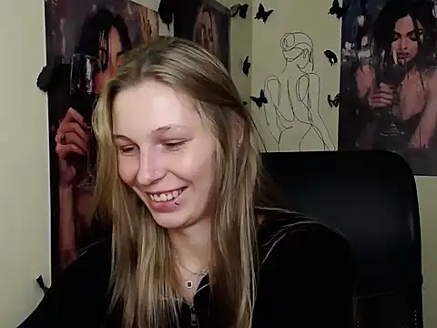 StrangerGi online show from 23, 4, 2026