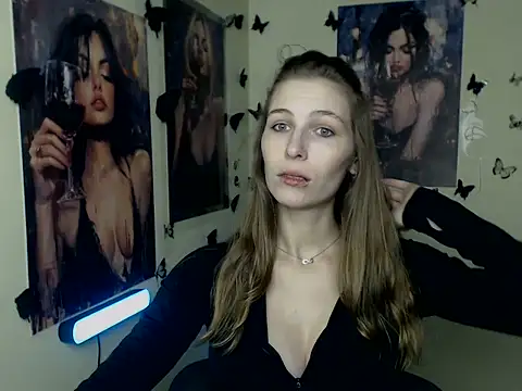 StrangerGi online show from 13, 11, 2025