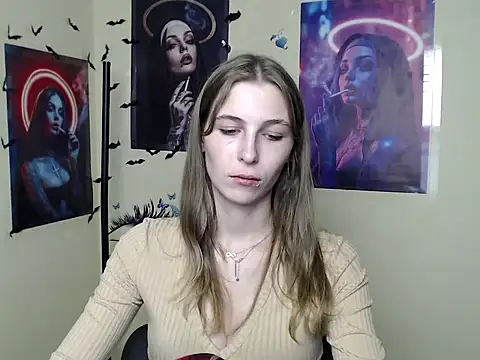 StrangerGi online show from 11, 10, 2025