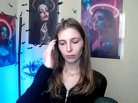 StrangerGi online show from 16, 10, 2025