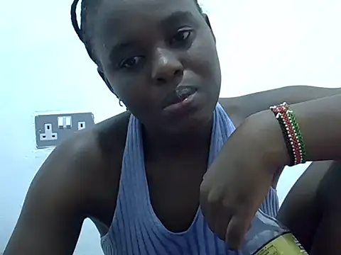 Snapshot of dirtyshowgirl chatting on 26, 4, 2026 dirtyshowgirl online show from 26, 4, 2026