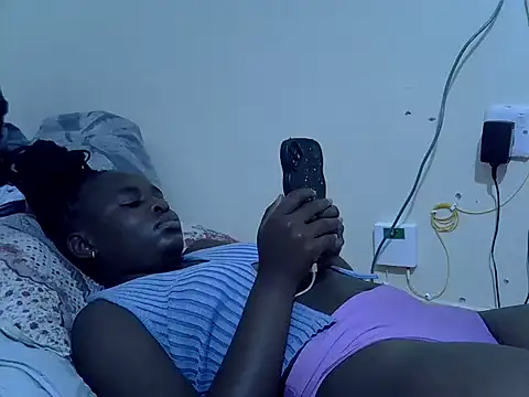 Snapshot of dirtyshowgirl chatting on 7, 2, 2026 dirtyshowgirl online show from 7, 2, 2026