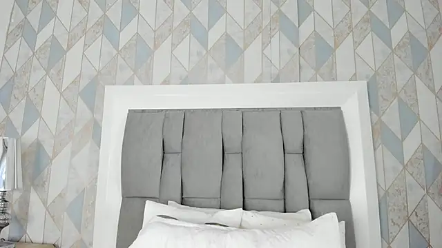 anais cooper online show from 21, 9, 2025