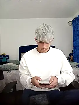 thiagomurphyy online show from 18, 1, 2025