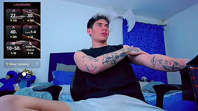 thiagomurphyy online show from 3, 3, 2025