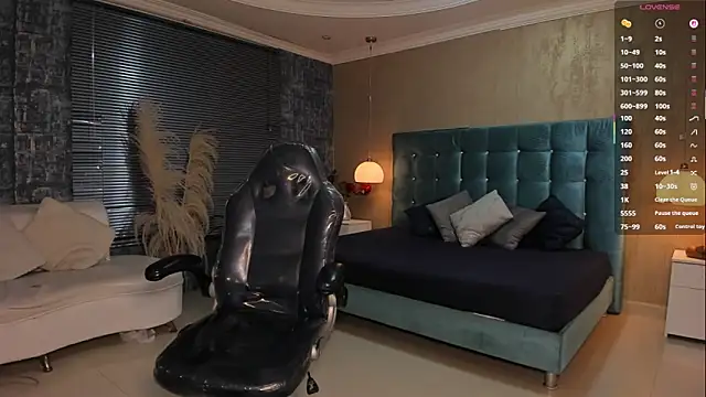 Snapshot of MelanieRioss chatting on 11, 3, 2026 MelanieRioss online show from 11, 3, 2026