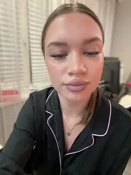 bunnyrich online show from 9, 10, 2025