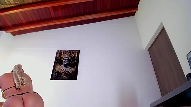 Nina Fuentes online show from 29, 11, 2025