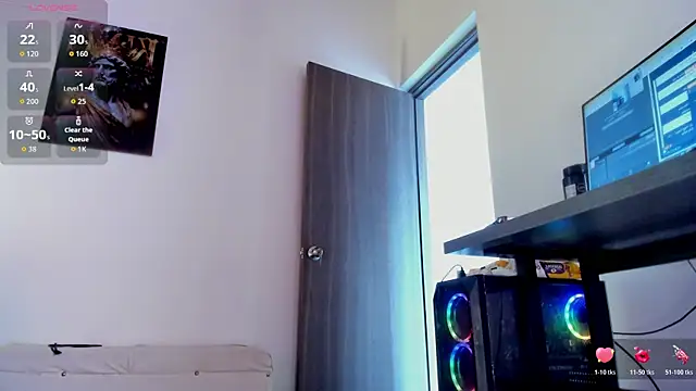 Nina Fuentes online show from 22, 11, 2025