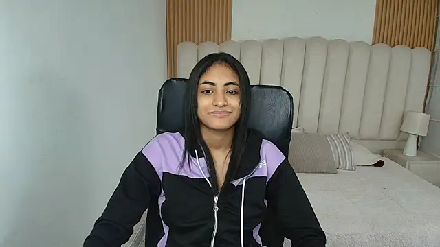 shaneelle online show from 2, 4, 2026