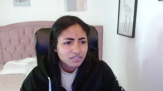 shaneelle online show from 8, 11, 2025