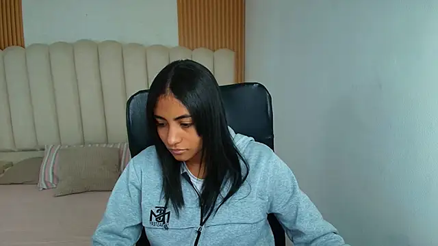 shaneelle online show from 19, 2, 2026