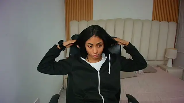 shaneelle online show from 27, 2, 2026