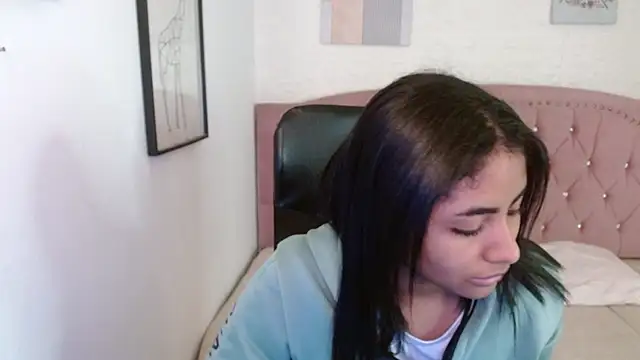 shaneelle online show from 24, 10, 2025