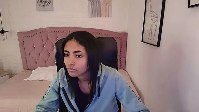 shaneelle online show from 17, 11, 2025