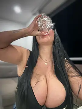 Saorii kiido online show from 9, 4, 2026