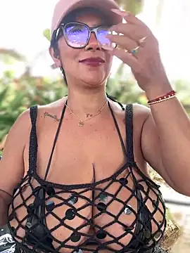 Saorii kiido online show from 11, 2, 2025