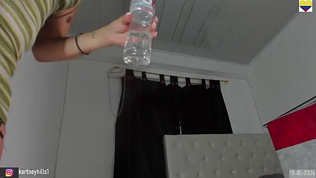 Snapshot of sexykortney chatting on 10, 10, 2025 sexykortney online show from 10, 10, 2025