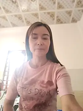 Sexy-ladyboobs20 online show from 6, 3, 2025