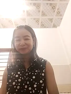 Sexy-ladyboobs20 online show from 12, 11, 2025