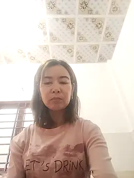 Sexy-ladyboobs20 online show from 8, 10, 2025