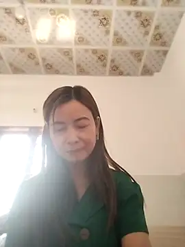 Sexy-ladyboobs20 online show from 21, 3, 2025