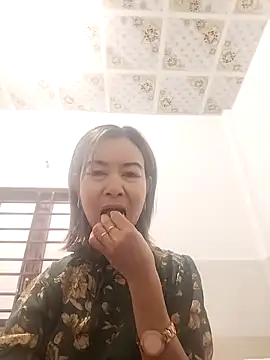 Sexy-ladyboobs20 online show from 23, 9, 2025