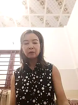 Sexy-ladyboobs20 online show from 7, 11, 2025