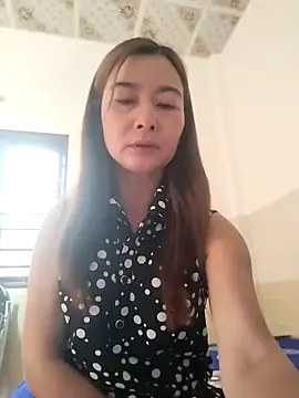 Sexy-ladyboobs20 online show from 6, 3, 2025