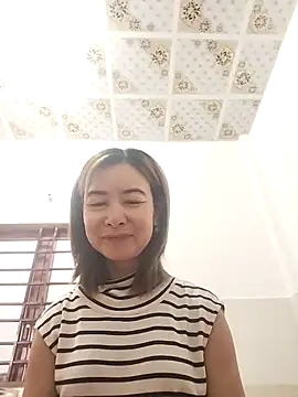 Sexy-ladyboobs20 online show from 14, 9, 2025