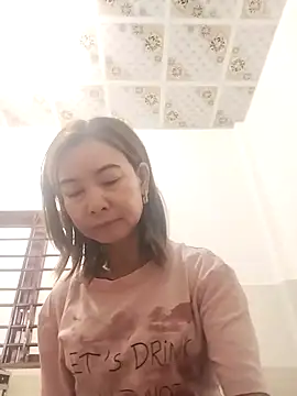 Sexy-ladyboobs20 online show from 30, 9, 2025