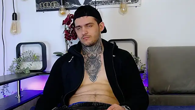 Snapshot of CarterCole chatting on 15, 3, 2025 CarterCole online show from 15, 3, 2025