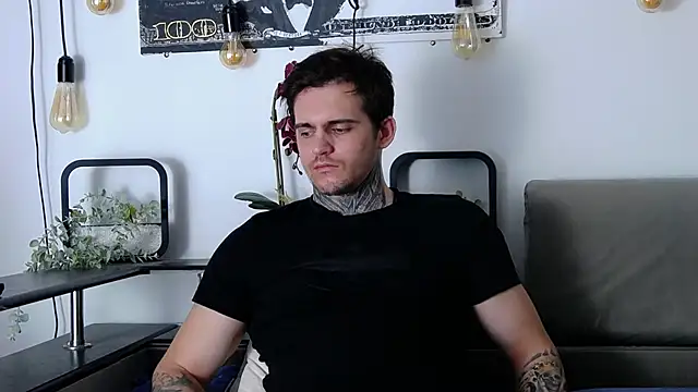 Snapshot of CarterCole chatting on 1, 3, 2025 CarterCole online show from 1, 3, 2025