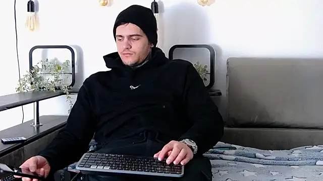 Snapshot of CarterCole chatting on 23, 2, 2025 CarterCole online show from 23, 2, 2025