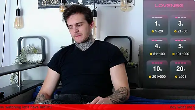 Snapshot of CarterCole chatting on 10, 3, 2025 CarterCole online show from 10, 3, 2025