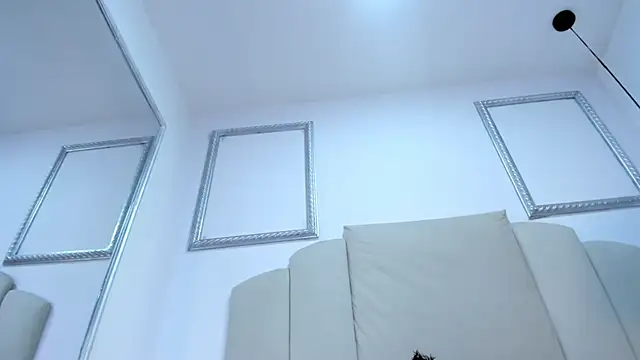 Grettel-ramirez online show from 2, 10, 2025