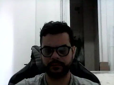 HornyBeachBoyBR online show from 27, 6, 2026