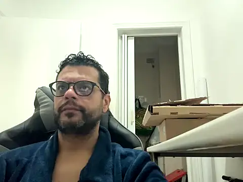 HornyBeachBoyBR online show from 9, 7, 2026