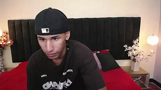 soft attraction online show from 28, 3, 2026