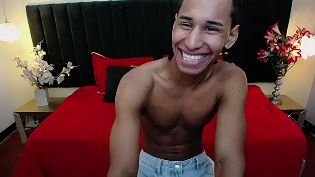 Snapshot of soft_attraction chatting on 7, 10, 2025 soft attraction online show from 7, 10, 2025