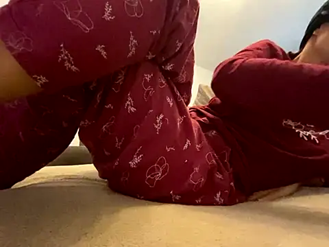 Marilou1983 online show from 16, 9, 2025