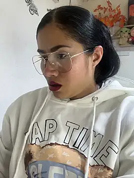 Sweet  Nurse1 online show from 20, 5, 2026